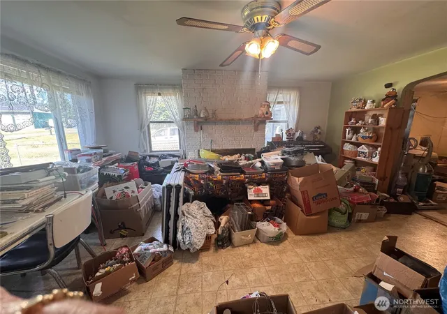 Photo 4 of Sale Pending at 762 Elochoman Valley Rd, Cathlamet, WA 98612 | MLS# NWM2576951 | Listing updated on 2026-09-25