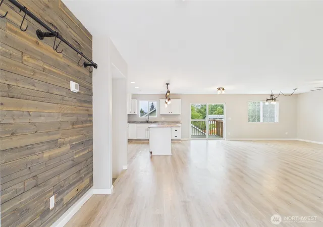 Photo 3 of Sale Pending at 2271 Se Upchurch Way, Port Orchard, WA 98366 | MLS# NWM2576952 | Listing updated on 2026-09-24