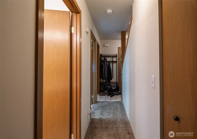 Photo 4 of House for sale at 2816 2818 Valencia St, Bellingham, WA 98226 | MLS# NWM2576954 | Listing updated on 2026-09-25