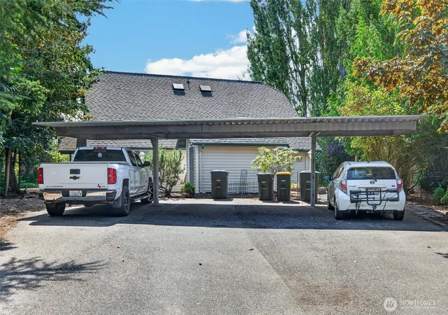 Photo 2 of Multi family home for sale at 2828 2830 Valencia St, Bellingham, WA 98226 | MLS# NWM2576966 | Listing updated on 2026-09-25