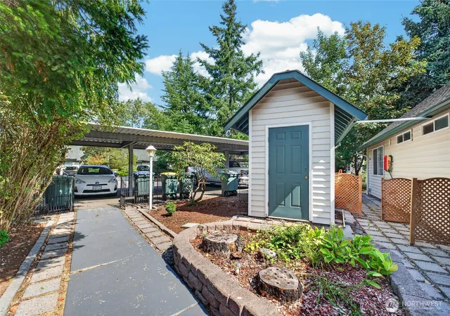 Photo 3 of Multi family home for sale at 2828 2830 Valencia St, Bellingham, WA 98226 | MLS# NWM2576966 | Listing updated on 2026-09-25