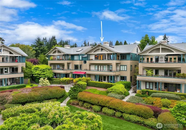 Photo 2 of Sale Pending at 450 Wood Ave Sw #3B, Bainbridge Island, WA 98110 | MLS# NWM2577008 | Listing updated on 2026-10-01