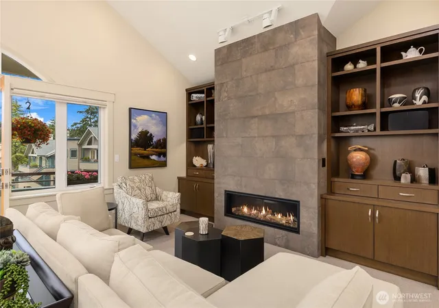 Photo 4 of Sale Pending at 450 Wood Ave SW #3B, Bainbridge Island, WA 98110 | MLS# NWM2577008 | Listing updated on 2026-10-01