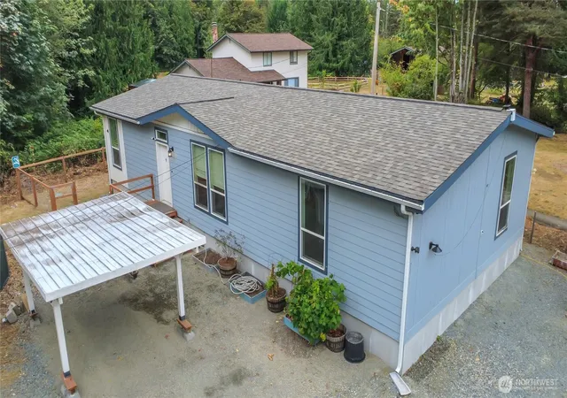Photo 1 of Manufactured home for sale at 18665 196th Avenue Se, Renton, WA 98058 | MLS# NWM2577091 | Listing updated on 2026-09-25