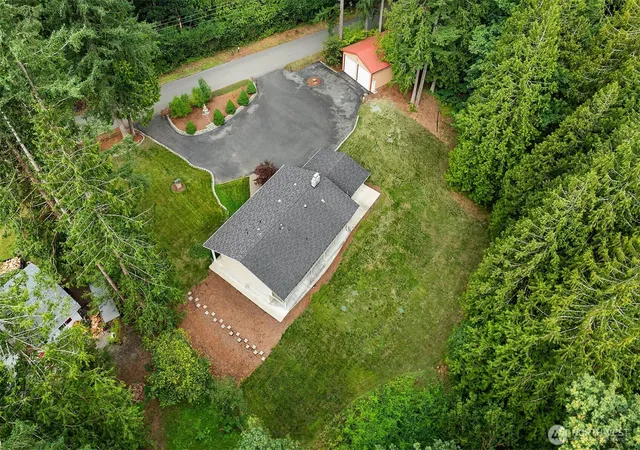 Photo 2 of Single family home for sale at 13620 233rd Way Se, Issaquah, WA 98027 | MLS# NWM2577172 | Listing updated on 2026-09-25