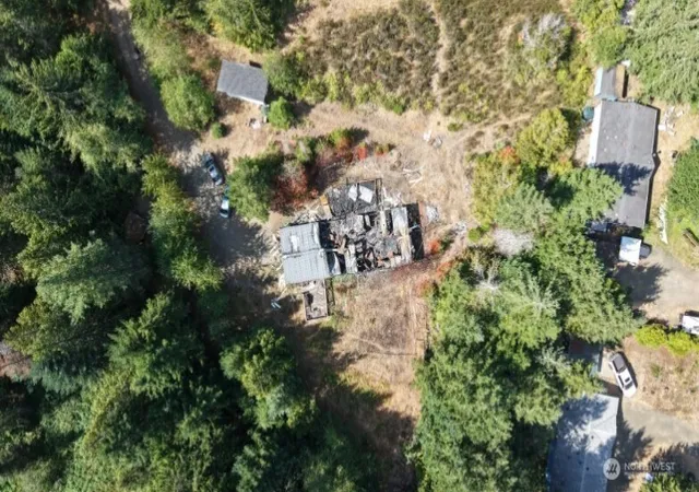 Photo 2 of Sale Pending at 47 N Suncrest Dr, Hoodsport, WA 98548 | MLS# NWM2577192 | Listing updated on 2026-09-25