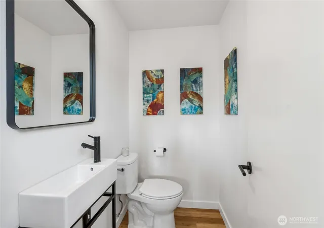 Photo 3 of Townhouse for sale at 2303 E Alder St, Seattle, WA 98122 | MLS# NWM2577201 | Listing updated on 2026-09-25