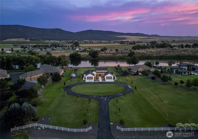 Photo 3 of Single family home for sale at 175407 Rivers Edge Dr, Prosser, WA 99350 | MLS# NWM2577202 | Listing updated on 2026-09-25