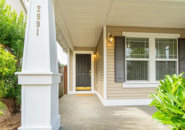 Photo 3 of Single family home for sale at 2991 Mcneil St, Dupont, WA 98327 | MLS# NWM2577217 | Listing updated on 2026-09-25