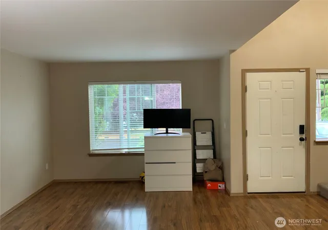 Photo 3 of Sale Pending at 1606 185th Street E, Spanaway, WA 98387 | MLS# NWM2577245 | Listing updated on 2026-09-25