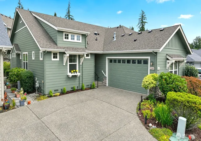 Photo 1 of Sale Pending at 13440 238th Place Ne, Redmond, WA 98053 | MLS# NWM2577274 | Listing updated on 2026-09-25