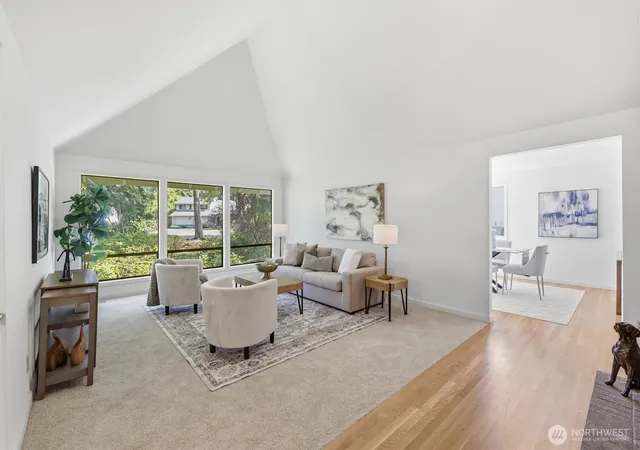 Photo 4 of Sale Pending at 4617 162nd Avenue NE, Redmond, WA 98052 | MLS# NWM2577390 | Listing updated on 2026-09-25