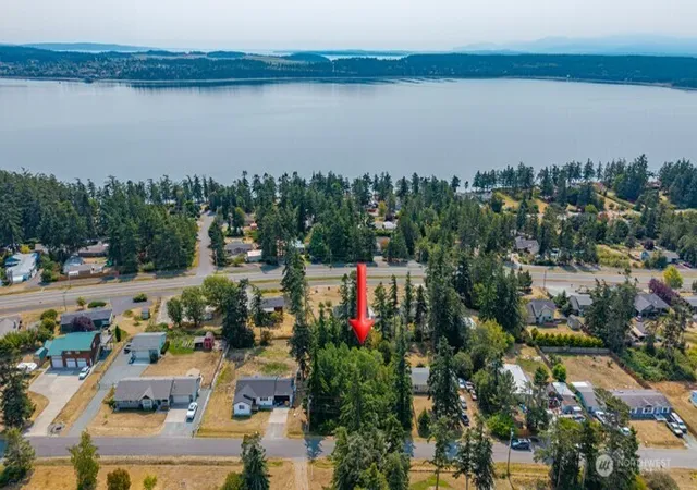 Photo 3 of Land for sale at 0 Xxx Stephen St, Oak Harbor, WA 98277 | MLS# NWM2577425 | Listing updated on 2026-09-25