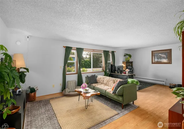 Photo 4 of Sale Pending at 2214 NW Columbia Ave, East Wenatchee, WA 98802 | MLS# NWM2577471 | Listing updated on 2026-09-25
