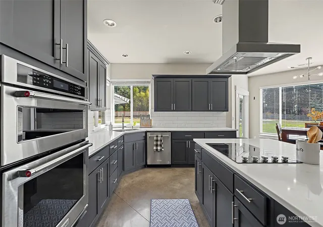 Photo 3 of Single family home for sale at 2222 215th Street E, Spanaway, WA 98387 | MLS# NWM2577543 | Listing updated on 2026-09-25