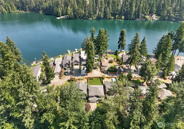 Photo 1 of Single family home for sale at 25528 Lake Wilderness Pl Se, Maple Valley, WA 98038 | MLS# NWM2577592 | Listing updated on 2026-09-29