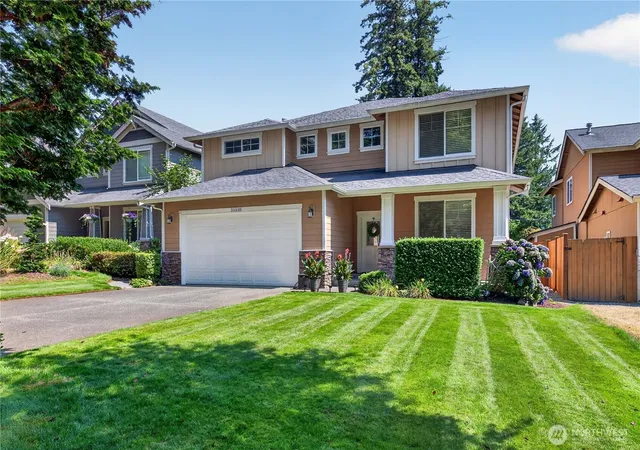 Photo 1 of Single family home for sale at 25528 Lake Wilderness Pl Se, Maple Valley, WA 98038 | MLS# NWM2577592 | Listing updated on 2026-10-19