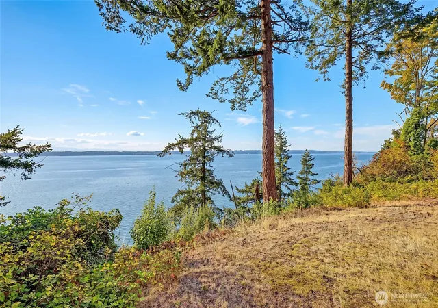 Photo 2 of Single family home for sale at 17932 Marine Dr, Stanwood, WA 98292 | MLS# NWM2577625 | Listing updated on 2026-10-01