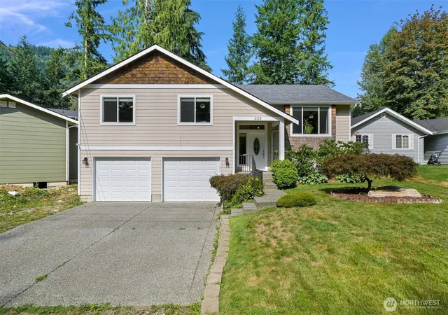 Photo 1 of Sale Pending at 333 Lakeside Dr, Sedro Woolley, WA 98284 | MLS# NWM2577639 | Listing updated on 2026-09-25