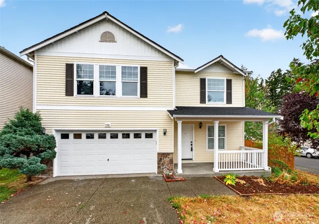 Photo 2 of Single family home for sale at 1708 201st Street Ct E, Spanaway, WA 98387 | MLS# NWM2577664 | Listing updated on 2026-09-25