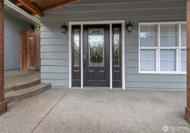 Photo 3 of Single family home for sale at 3416 Waller Rd E, Tacoma, WA 98443 | MLS# NWM2577707 | Listing updated on 2026-09-25