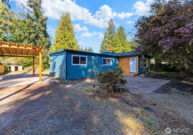 Photo 2 of Sale Pending at 19415 143rd Place Se, Renton, WA 98058 | MLS# NWM2577821 | Listing updated on 2026-09-28