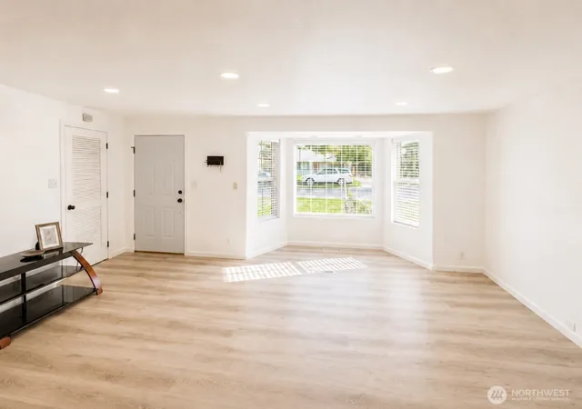 Photo 3 of Sale Pending at 1331 E Larch St, Othello, WA 99344 | MLS# NWM2577865 | Listing updated on 2026-09-25