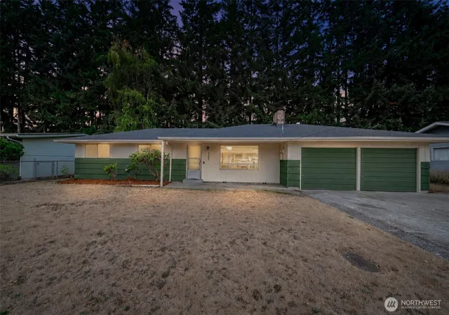 Photo 3 of Single family home for sale at 237 Y St Se, Tumwater, WA 98501 | MLS# NWM2577898 | Listing updated on 2026-09-25