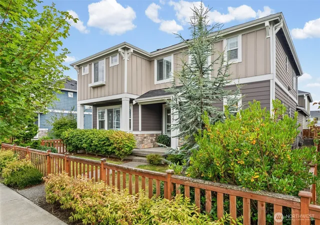 Photo 1 of Single family home for sale at 27427 14th Place S, Des Moines, WA 98198 | MLS# NWM2578013 | Listing updated on 2026-09-25