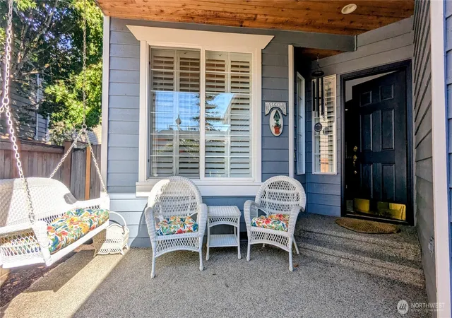 Photo 3 of Single family home for sale at 18431 12th Drive Se, Bothell, WA 98012 | MLS# NWM2578139 | Listing updated on 2026-10-12
