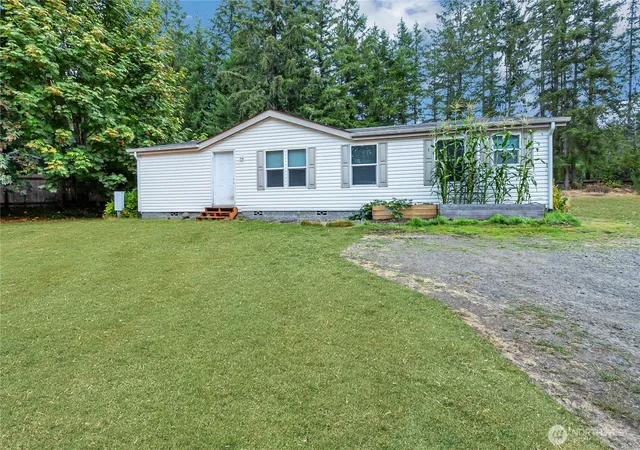 Photo 1 of Sale Pending at 670 E Coulter Crk Rd, Belfair, WA 98528 | MLS# NWM2578193 | Listing updated on 2026-09-23