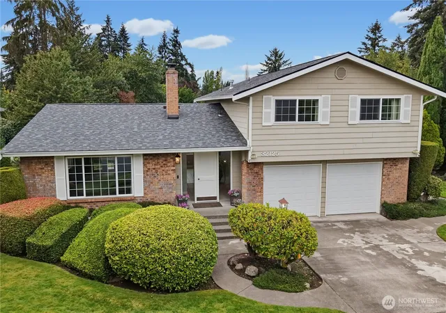 Photo 1 of Single family home for sale at 32125 27th Avenue Sw, Federal Way, WA 98023 | MLS# NWM2578199 | Listing updated on 2026-09-25