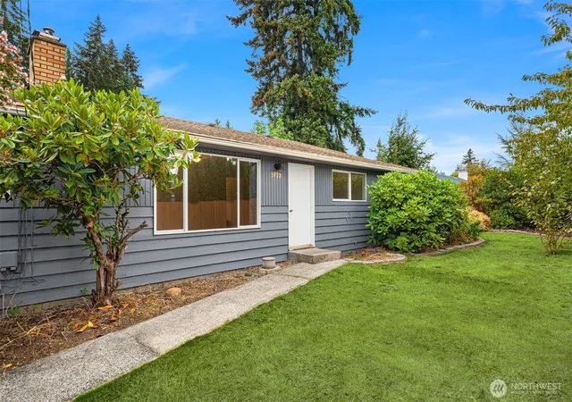 Photo 3 of Sale Pending at 3712 S 175th Street, Sea Tac, WA 98188 | MLS# NWM2578250 | Listing updated on 2026-09-29