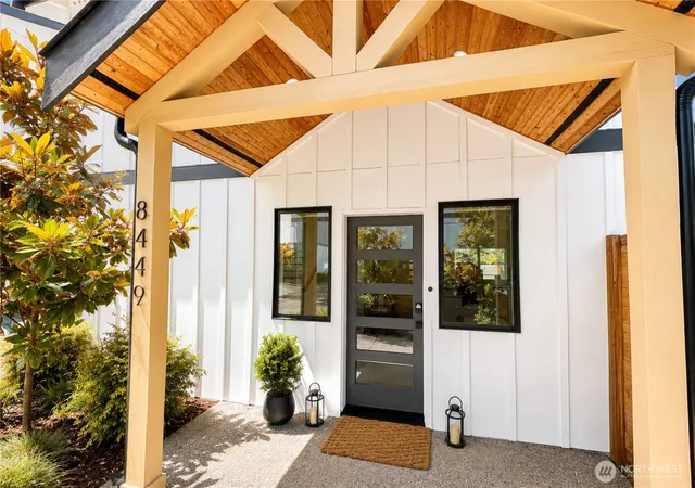 Photo 2 of Sale Pending at 8449 18th Avenue Sw #C, Seattle, WA 98106 | MLS# NWM2578292 | Listing updated on 2026-10-01