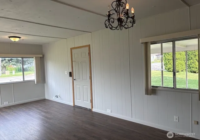 Photo 4 of Sale Pending at 1822 SE Soden St NE, East Wenatchee, WA 98802 | MLS# NWM2578319 | Listing updated on 2026-09-11