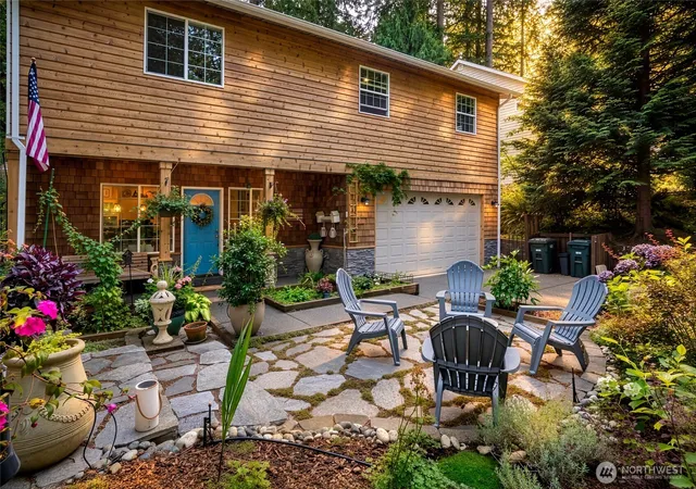 Photo 1 of Single family home for sale at 3 Catkin Ct, Bellingham, WA 98229 | MLS# NWM2578320 | Listing updated on 2026-09-25