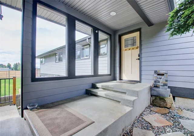 Photo 2 of Single family home for sale at 18824 Jolly Rd, Burlington, WA 98233 | MLS# NWM2578378 | Listing updated on 2026-09-29