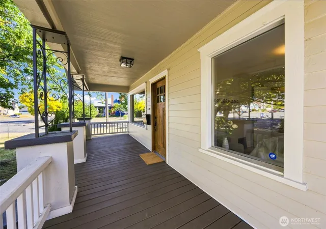 Photo 3 of Single family home for sale at 4501 Pacific Ave, Tacoma, WA 98418 | MLS# NWM2578380 | Listing updated on 2026-10-01