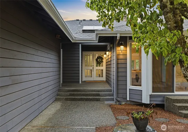 Photo 2 of Single family home for sale at 22525 141st Avenue Se, Kent, WA 98042 | MLS# NWM2578391 | Listing updated on 2026-09-25