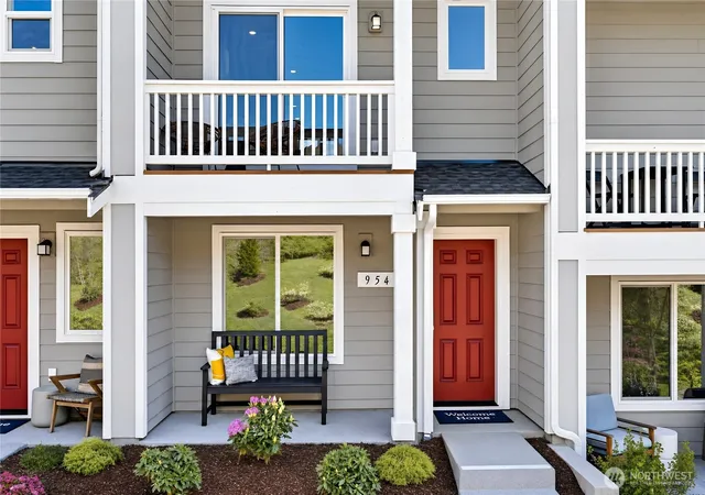 Photo 2 of Townhouse for sale at 9662 Mineral Ave Nw, Silverdale, WA 98383 | MLS# NWM2578413 | Listing updated on 2026-09-28