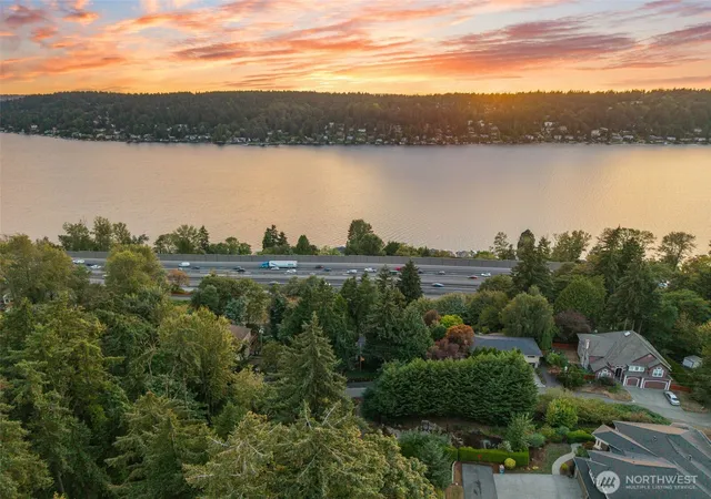 Photo 33 of Single family home for sale at 6123 110th Avenue SE, Bellevue, WA 98006 | MLS# NWM2578528 | Listing updated on 2026-10-13