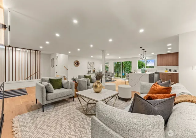 Photo 4 of Single family home for sale at 6123 110th Avenue SE, Bellevue, WA 98006 | MLS# NWM2578528 | Listing updated on 2026-09-30
