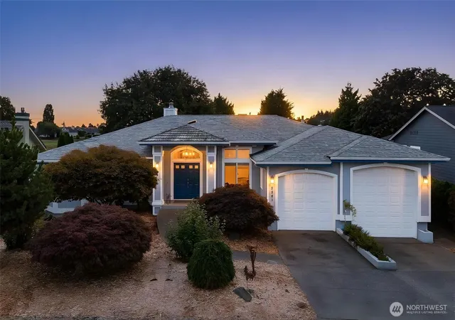 Photo 1 of Single family home for sale at 8285 Cowichan Rd, Blaine, WA 98230 | MLS# NWM2578649 | Listing updated on 2026-09-30