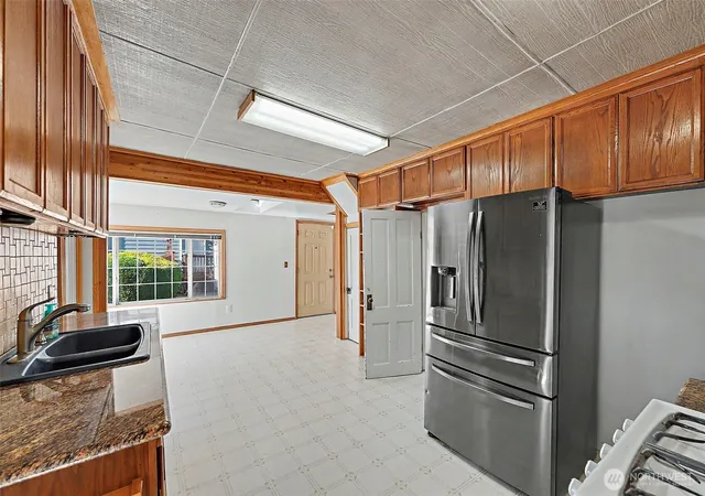 Photo 4 of Single family home for sale at 312 Taylor St SW, Orting, WA 98360 | MLS# NWM2578689 | Listing updated on 2026-09-30