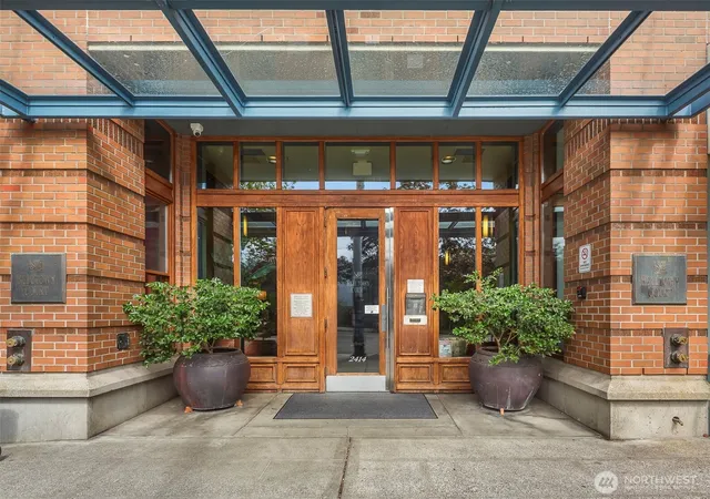 Photo 2 of Condo for sale at 2414 1st Avenue #304, Seattle, WA 98121 | MLS# NWM2578701 | Listing updated on 2026-09-30