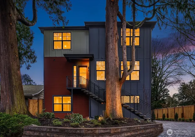 Condo for sale at 2615 NE 87th Street, Seattle, WA 98115 | MLS# NWM2578743 | Listing updated on 2026-09-29
