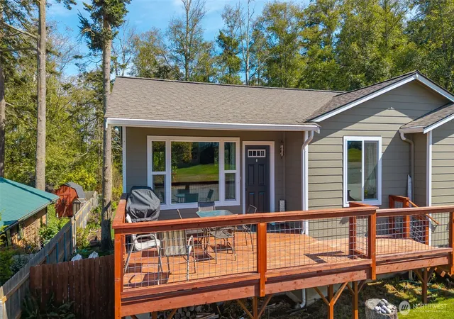 Photo 3 of Single family home for sale at 2348 Happy Ln, Oak Harbor, WA 98277 | MLS# NWM2578856 | Listing updated on 2026-09-23