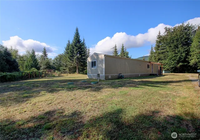Photo 2 of Manufactured home for sale at 18025 Cedar Ponds Rd, Monroe, WA 98272 | MLS# NWM2578865 | Listing updated on 2026-09-25