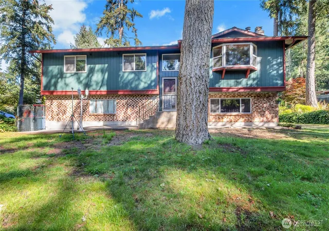 Photo 2 of Single family home for sale at 25225 70th Avenue E, Graham, WA 98338 | MLS# NWM2578901 | Listing updated on 2026-09-25