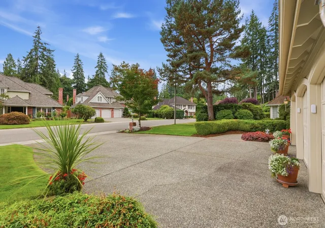 Photo 3 of Sale Pending at 15416 28th Drive Se, Mill Creek, WA 98012 | MLS# NWM2578903 | Listing updated on 2026-09-25
